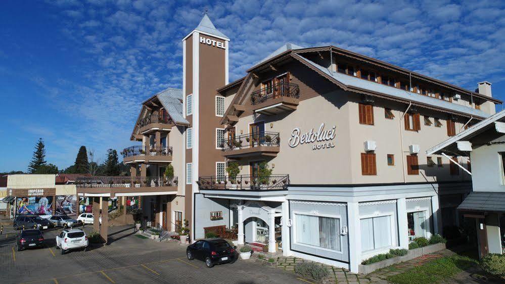 Hotel Bertoluci Gramado Exterior photo